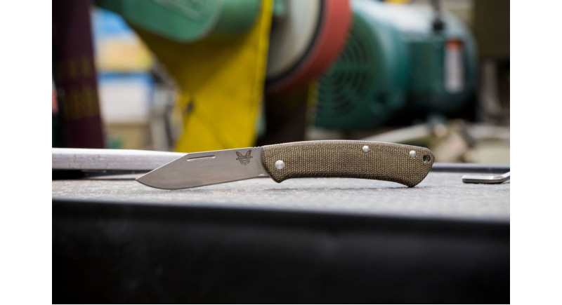 Ніж Benchmade Proper, лезо 72мм CPM S30V, руків'я Micarta OD Green, Slip Joint - 318