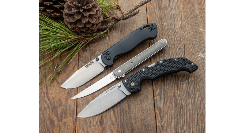 Ніж Cold Steel Voyager, лезо 102мм AUS-10A, руків'я Polymer Black, Lockback - 29AB